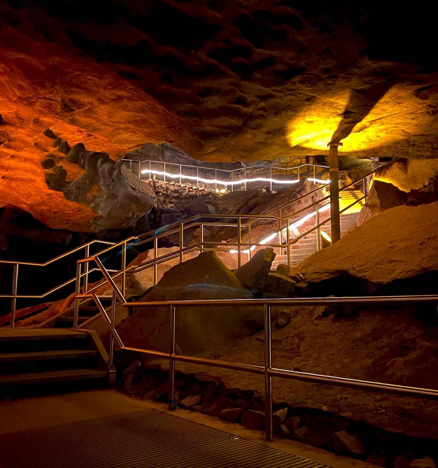 Best Things to Do Mammoth Cave National Park the Maple Retreat at